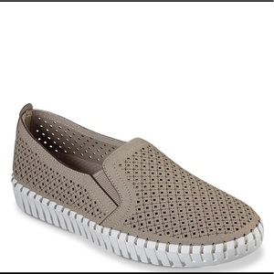 Sepúlveda Blvd A La Mode Skechers Slip On